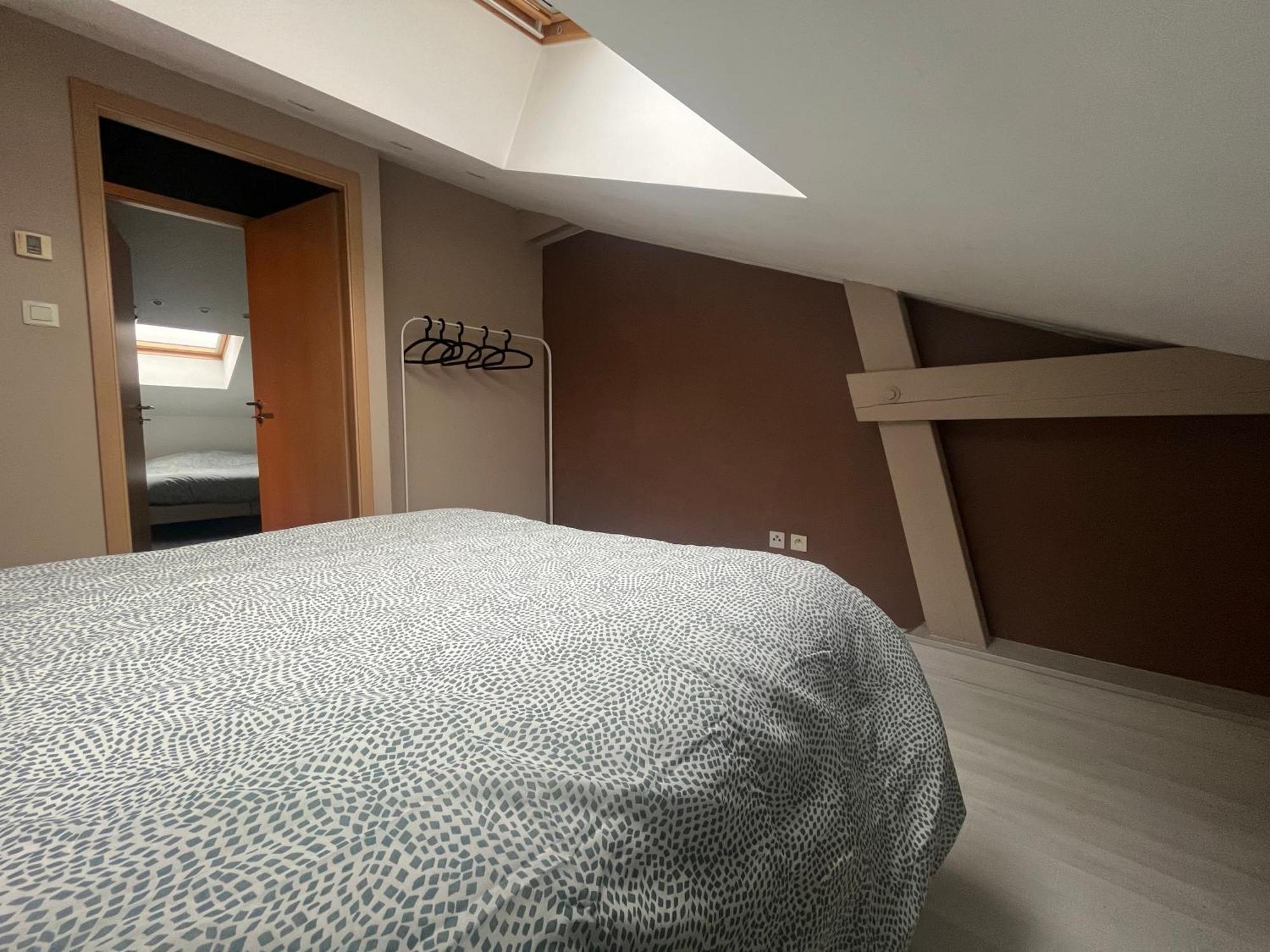 Le Des 4 Tours Apartment